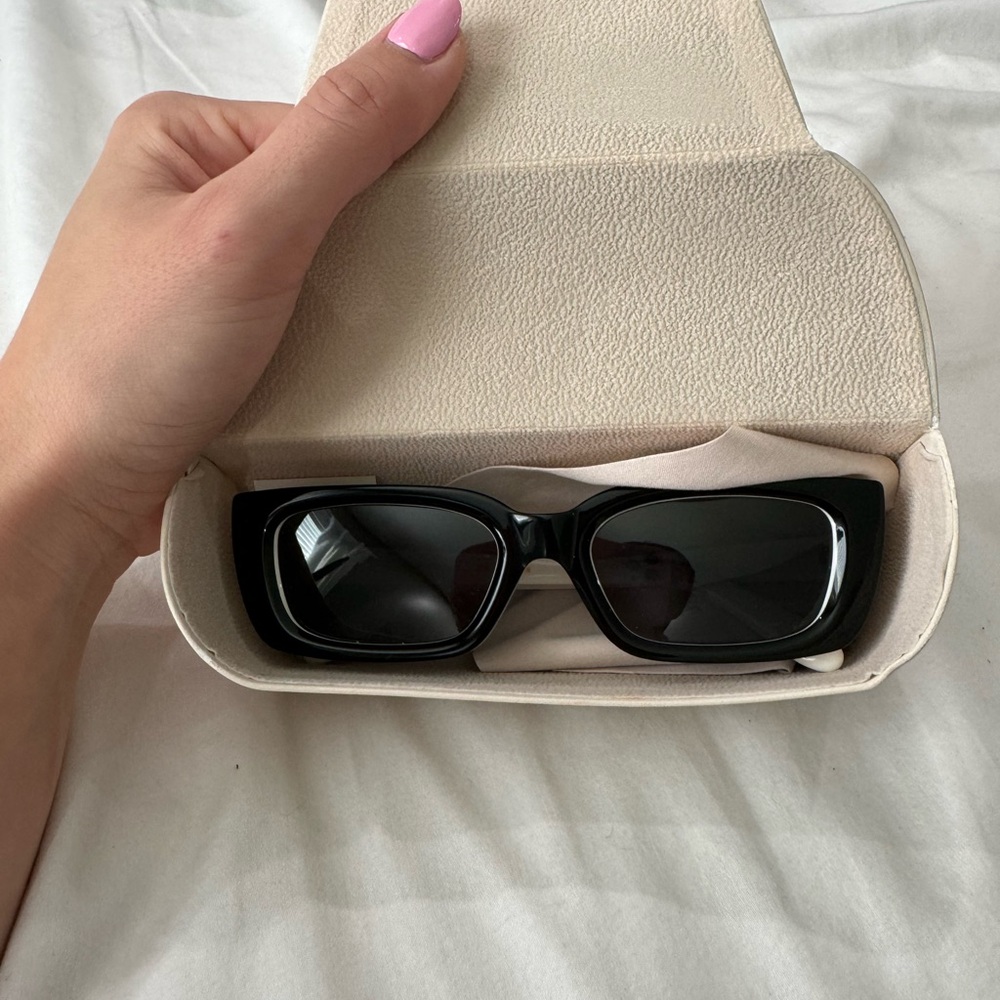 Black Women's Sunglasses - Picture 3 of 3